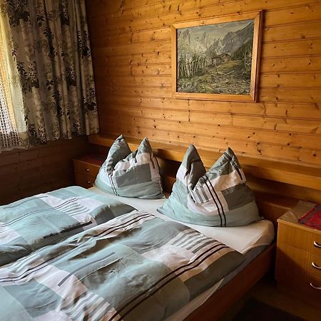 Ferienwohnung Traudl Singer Innsbruck Bagian luar foto