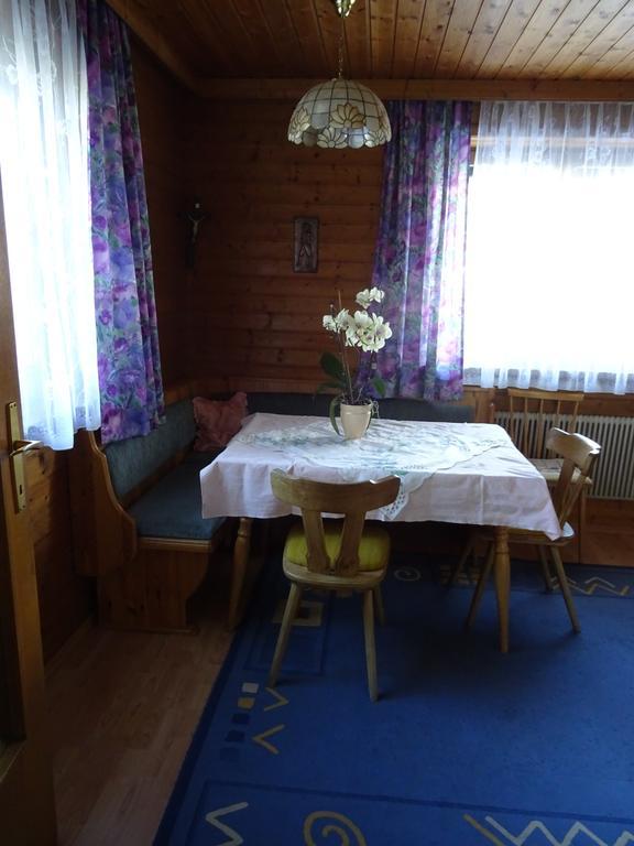 Ferienwohnung Traudl Singer Innsbruck Ruang foto